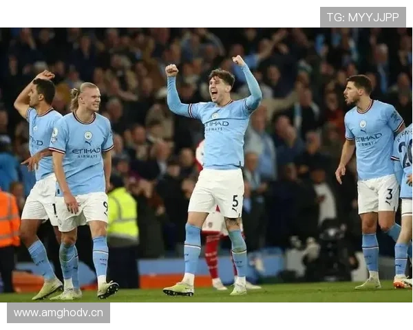 曼城节奏混乱和空间崩溃问题显现，近期比赛表现受限对赛季走势形成制约
